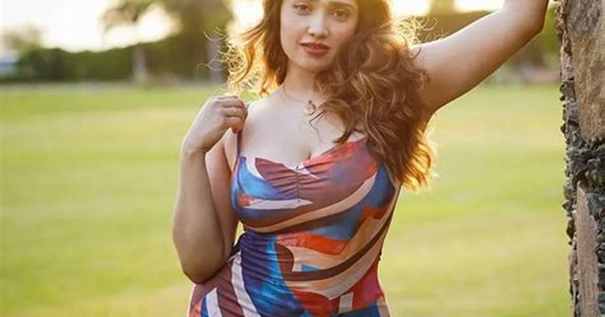 Aditi Mistry: Bigg Boss 18 & Fitness Journey - What You Need to Know!