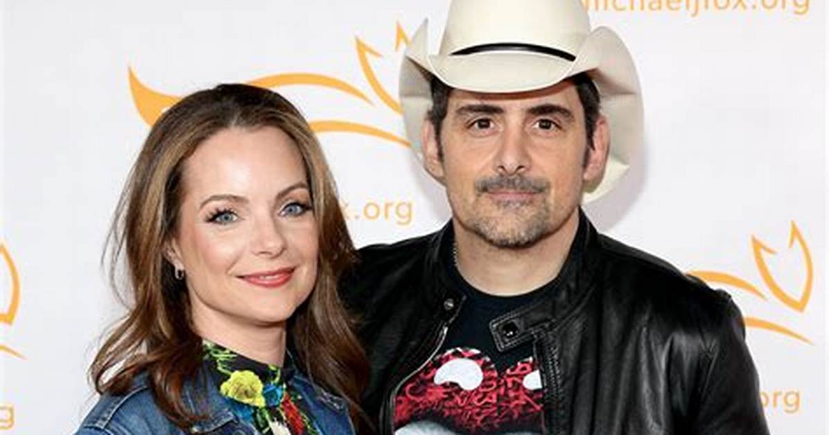 Brad Paisley: His Wife and Kids