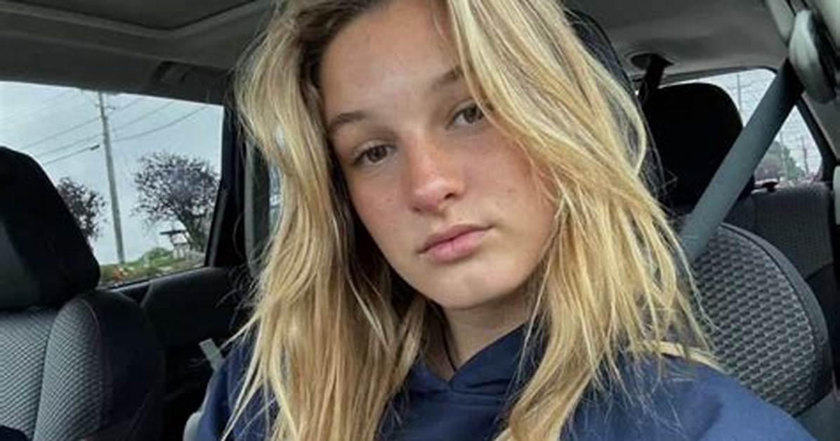 Carly Jane Nude Leaks: a Deep Dive into the Controversy
