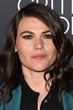 Clea Duvall: the Multifaceted Talent Behind "The Handmaid's Tale"