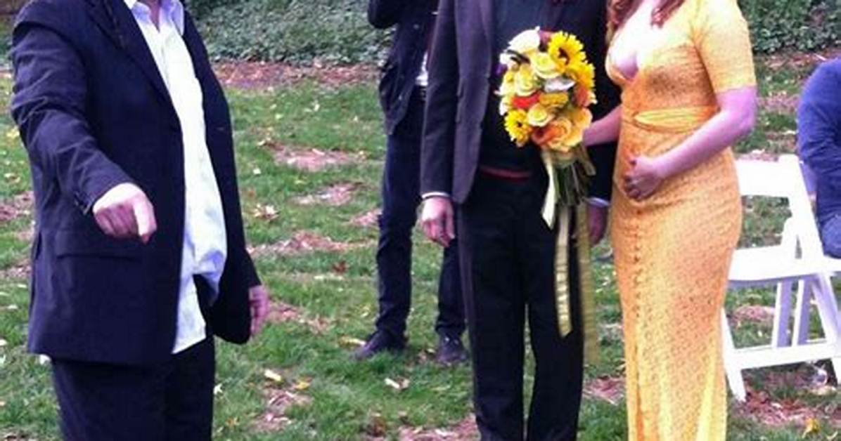 David Cross and Amber Tamblyn's Wedding: a Celebration of Love and Laughter