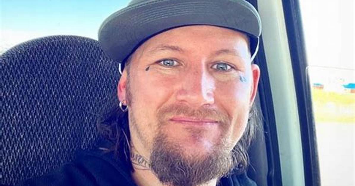 Elliott Neese: the Life and Journey of a Reality Tv Star