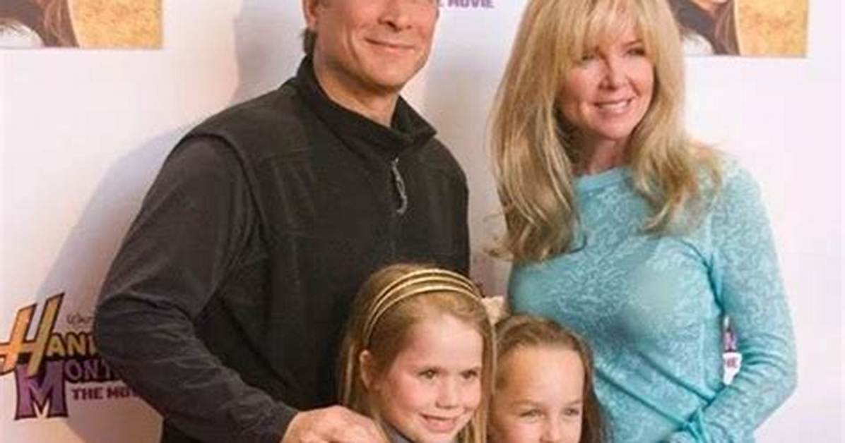 How Many Children Does Clint Black Have?