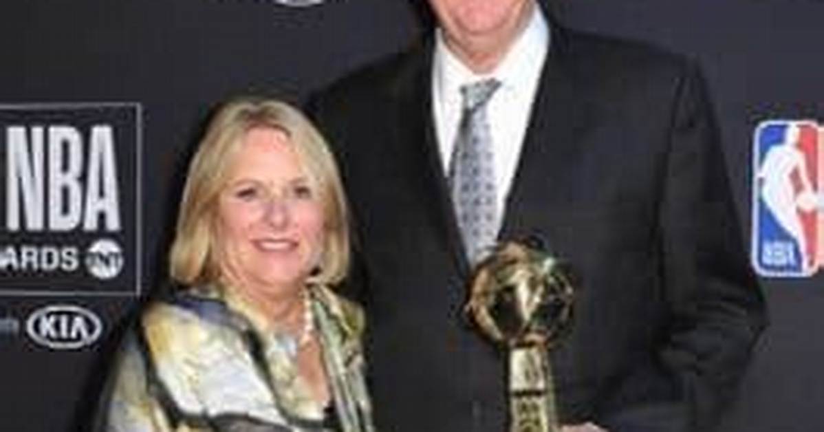 Is Larry Bird Married? Exploring the Life of an Nba Legend