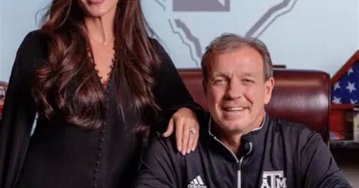 Jimbo Fisher Wife Photos: a Glimpse into the Life of a Football Coach and His Family