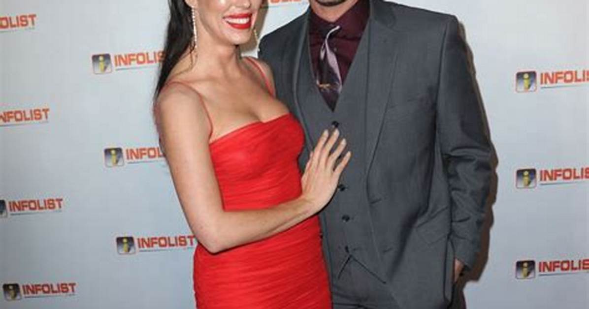 Jonathan Stoddard's Wife: Taylor Watson - a Love Story