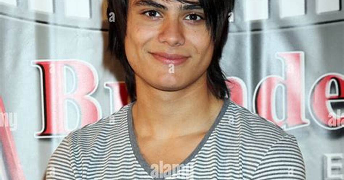 Kiowa Gordon: the Rising Star of Hollywood