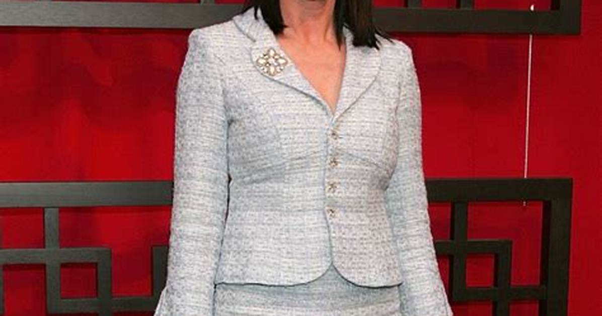 Mimi Rogers: a Comprehensive Look at Her Life and Career