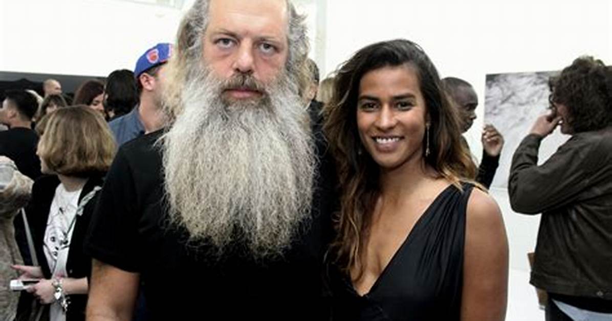 Mourielle Hurtado Herrera: the Rising Star of Social Media and Fashion
