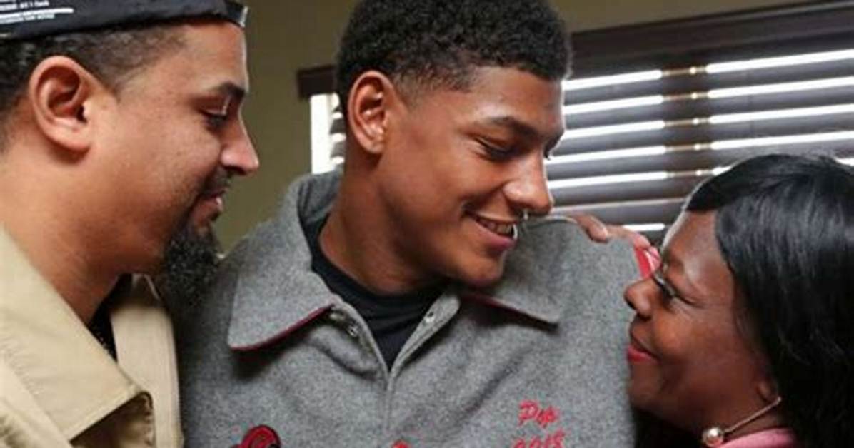Pacheco Kansas City Chiefs Parents: a Deep Dive into the Family Background