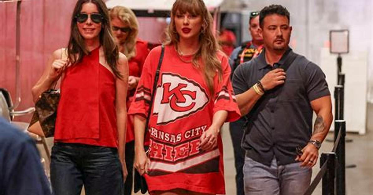 Taylor Swift at Chiefs Game Today: a Star-Studded Event