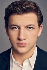 Tye Sheridan Movie List: a Comprehensive Guide to His Filmography