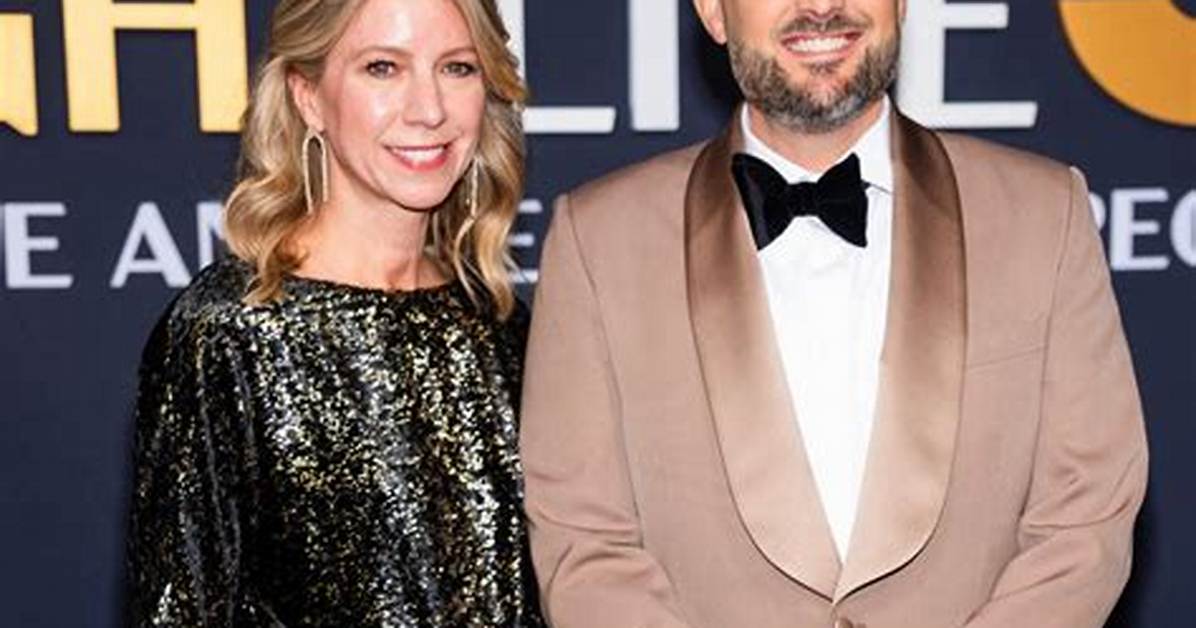 Who Is Nate Bargatze's Wife? an in-Depth Look at the Comedian's Family Life
