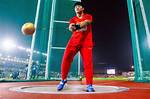 Zhang Jiling: the Rising Star in the World of Entertainment